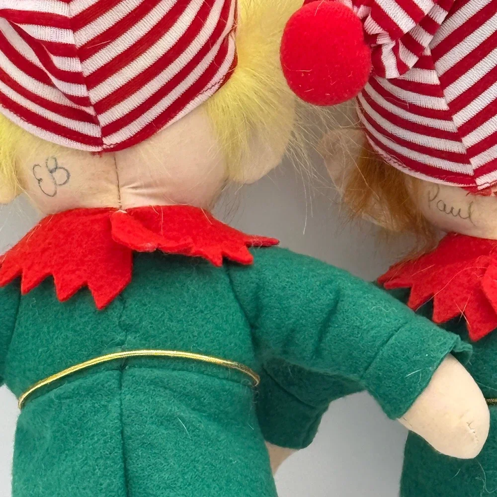 Vintage 1994 Dakin Richie Bear Christmas Elf Plush Dolls Pair Green Red 11 Inch